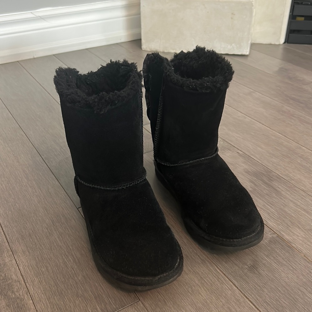 UGG Kids Classic Short Boots
